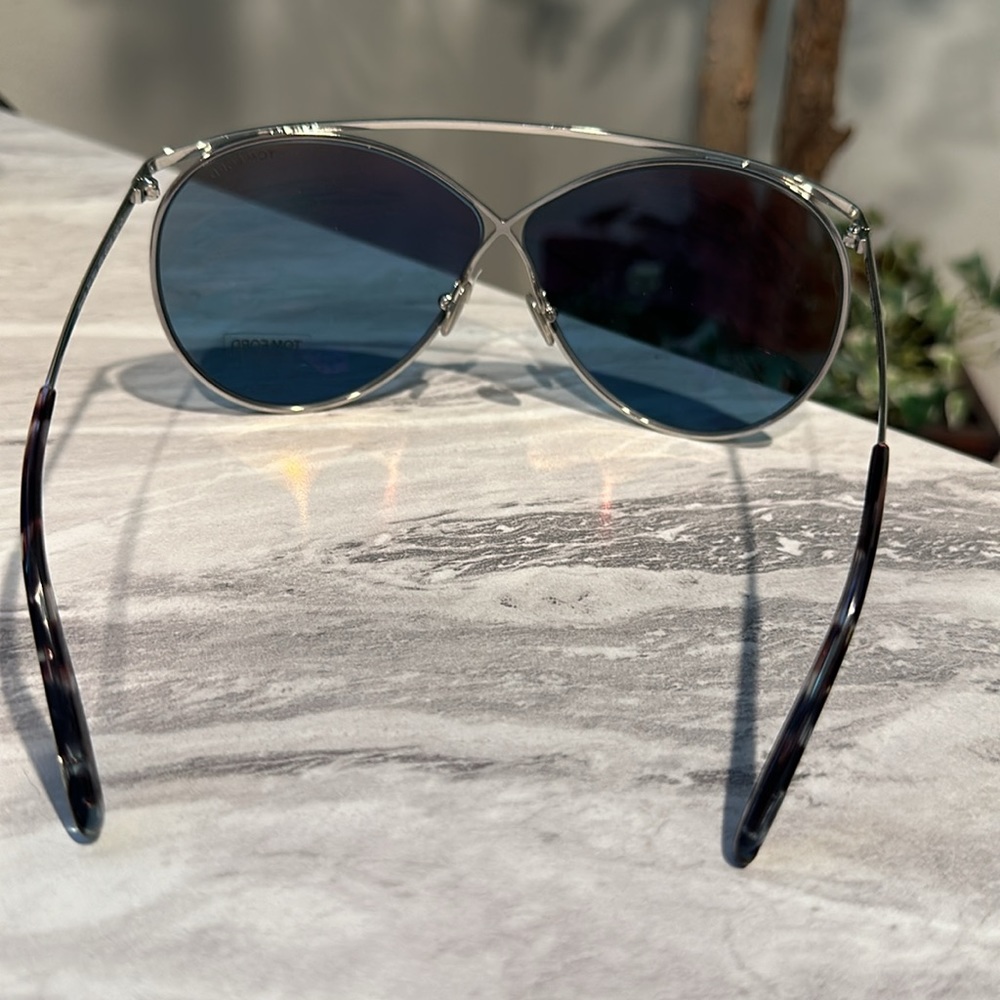 NIB TOM FORD UNISEX Stevie Polarized Aviator Sunglasses